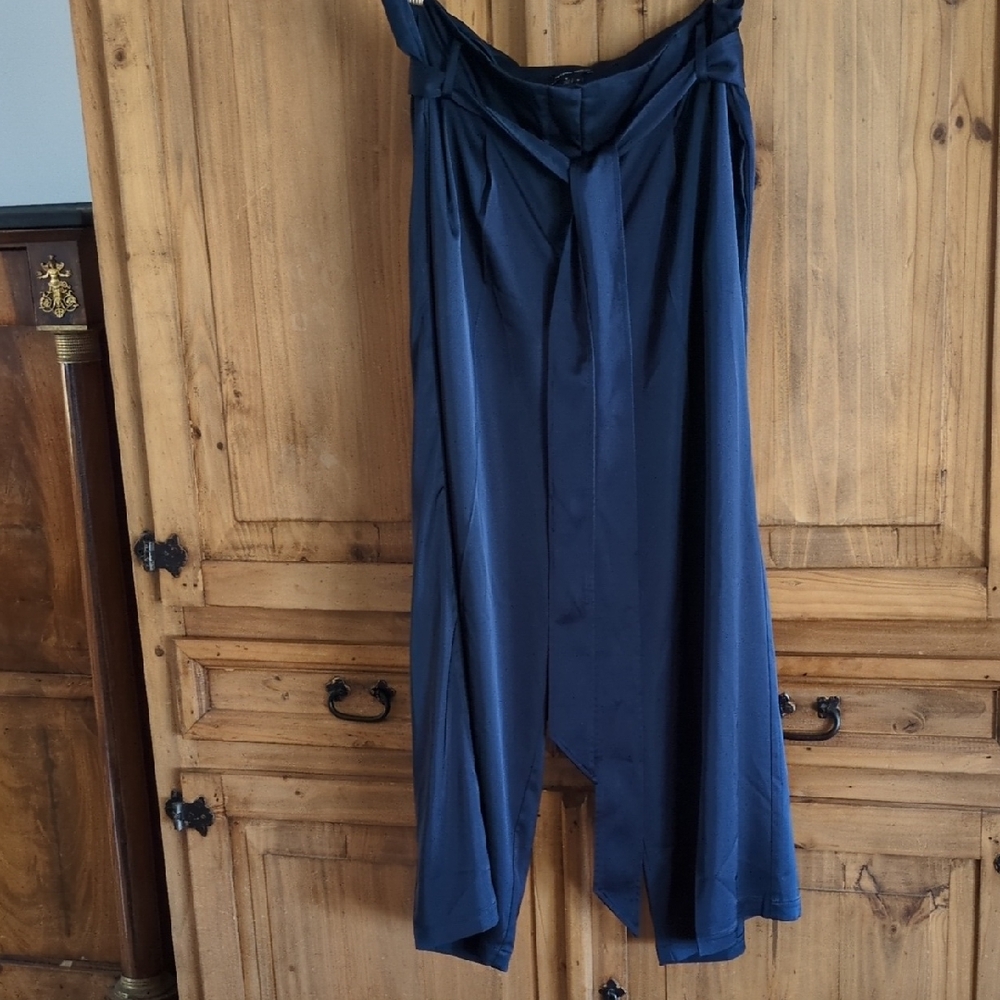 Universal Standard Wide Leg Satin-Look Navy Pants